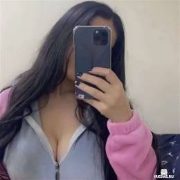 67162